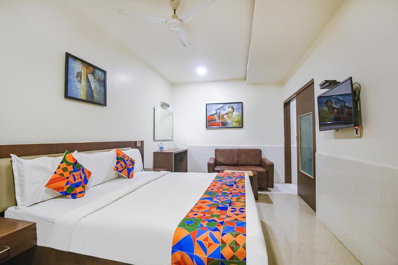 Fabhotel Leela Grand Inn Vijayawāda エクステリア 写真